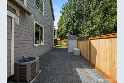 2320 248th Avenue SE, Sammamish, WA 98075 - Photo 20