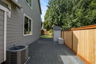2320 248th Ave SE, Sammamish, WA 98075 - Photo 20
