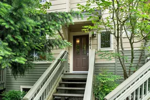 2161 NW Boulder Way Dr, Issaquah, WA 98027 - Photo 2