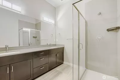 8607 22nd Place NE, Seattle, WA 98115 - Photo 16