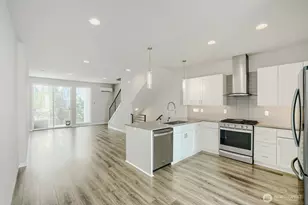 8607 22nd Pl NE, Seattle, WA 98115 - Photo 8