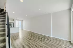8607 22nd Pl NE, Seattle, WA 98115 - Photo 4