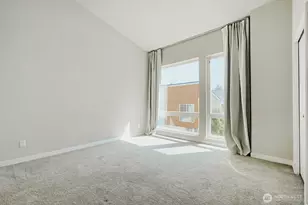8607 22nd Pl NE, Seattle, WA 98115 - Photo 14