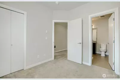 8607 22nd Place NE, Seattle, WA 98115 - Photo 12