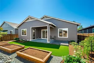 18011 150th St E, Bonney Lake, WA 98391 - Photo 36