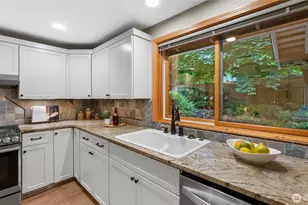 13829 101st Pl NE, Kirkland, WA 98034 - Photo 14