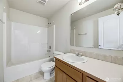 229 W Easton Avenue, Eatonville, WA 98328 - Photo 12