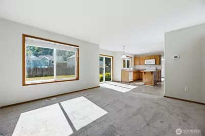 229 W Easton Avenue, Eatonville, WA 98328 - Photo 6
