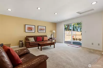 2114 Camas Avenue NE, Renton, WA 98056 - Photo 12