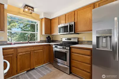 2114 Camas Avenue NE, Renton, WA 98056 - Photo 8