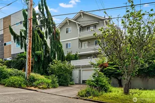 323 N 48th St, Seattle, WA 98103 - Photo 2