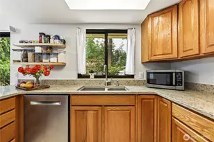 4060 Chinook Pl NW, Bremerton, WA 98312 - Photo 6