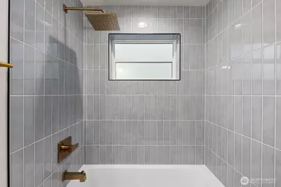 5921 32nd Avenue SW, Seattle, WA 98126 - Photo 22