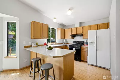 300 Butte Place, Pacific, WA 98047 - Photo 12