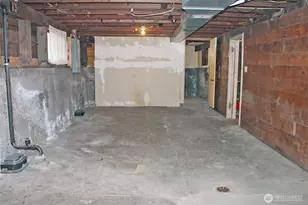 409 NE 95th St, Seattle, WA 98115 - Photo 6