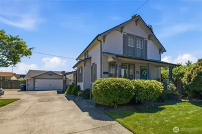 1718 Langdon Street, Sumner, WA 98390 - Photo 2