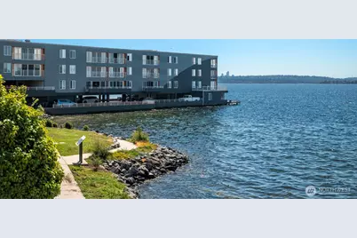 733 Lake Street S #301, Kirkland, WA 98033 - Photo 4