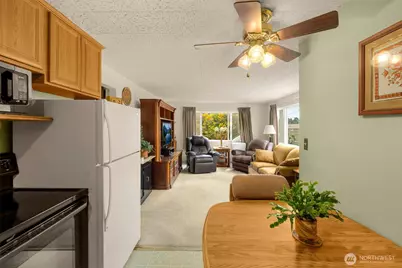 201 26th Avenue E, Seattle, WA 98112 - Photo 4