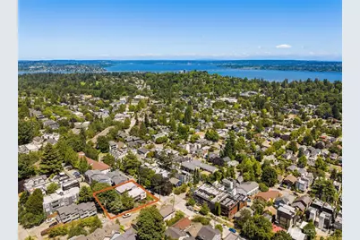 201 26th Avenue E, Seattle, WA 98112 - Photo 2