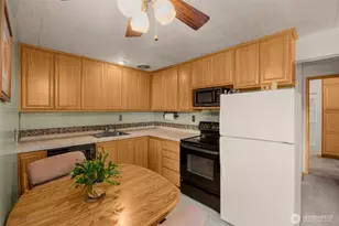 201 26th Ave E, Seattle, WA 98112 - Photo 8