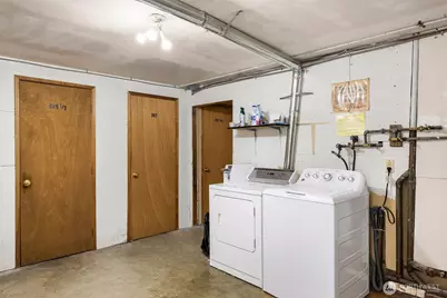 201 26th Avenue E, Seattle, WA 98112 - Photo 24