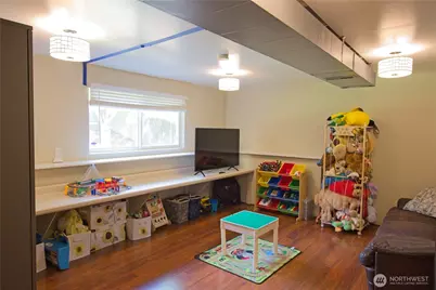 6804 47th Avenue E, Tacoma, WA 98443 - Photo 20