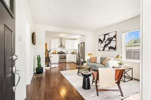 8632 45th Ave S, Seattle, WA 98118 - Photo 4