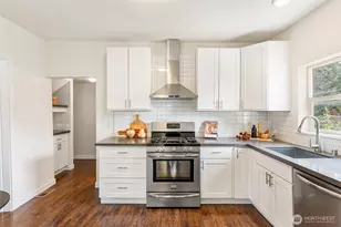 8632 45th Ave S, Seattle, WA 98118 - Photo 12