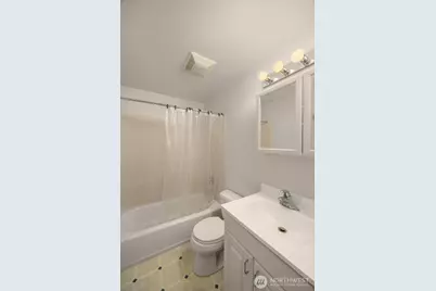 205 26th Avenue E, Seattle, WA 98112 - Photo 14
