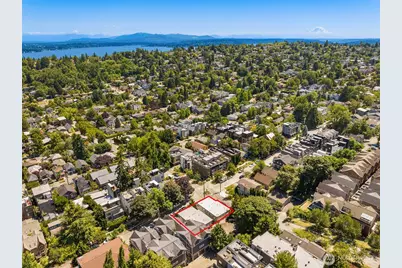 205 26th Avenue E, Seattle, WA 98112 - Photo 16