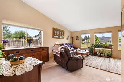 142 Charles Street, Longview, WA 98632 - Photo 10