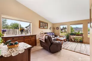 142 Charles St, Longview, WA 98632 - Photo 10