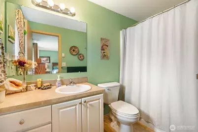 142 Charles Street, Longview, WA 98632 - Photo 22