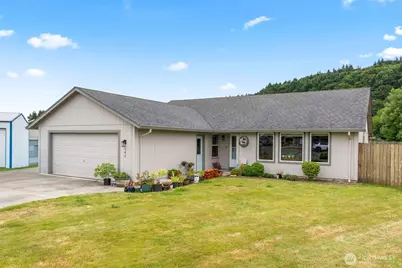 142 Charles Street, Longview, WA 98632 - Photo 2