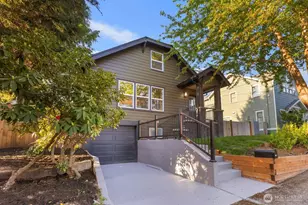 512 NW 44th St, Seattle, WA 98107 - Photo 2