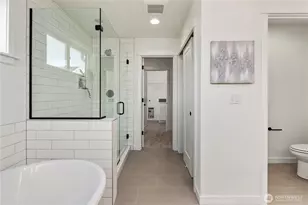22006 81st Pl W, Edmonds, WA 98026 - Photo 20