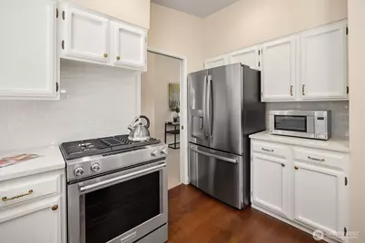 4836 158th Place SE, Bellevue, WA 98006 - Photo 12