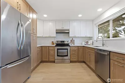 1023 115th Street S, Tacoma, WA 98444 - Photo 8