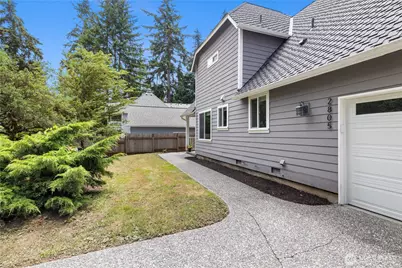 2805 York Road, Everett, WA 98204 - Photo 2
