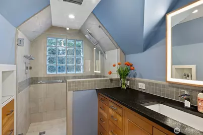 5505 Seward Park Avenue S, Seattle, WA 98118 - Photo 16