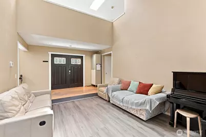 6409 Chennault Beach Drive, Mukilteo, WA 98275 - Photo 2