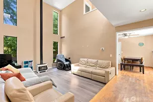 6409 Chennault Beach Dr, Mukilteo, WA 98275 - Photo 4