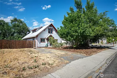 307 W 14th Avenue, Ellensburg, WA 98926 - Photo 2