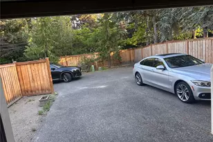 11526 NE 116th St, Kirkland, WA 98034 - Photo 38