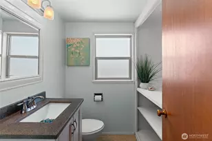 4817 N 22nd St, Tacoma, WA 98406 - Photo 20