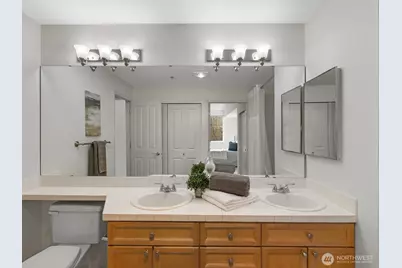 2244 132nd Avenue SE #B214, Bellevue, WA 98005 - Photo 18