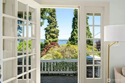707 Lake Washington Boulevard S, Seattle, WA 98144 - Photo 4