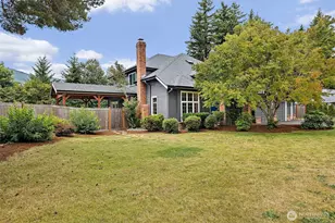 1051 Laforest Dr SE, North Bend, WA 98045 - Photo 2