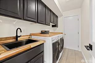 1051 Laforest Dr SE, North Bend, WA 98045 - Photo 18