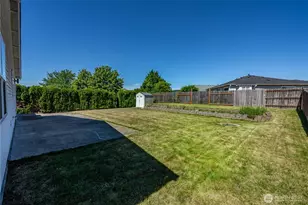 903 Williams St NW, Orting, WA 98360 - Photo 28